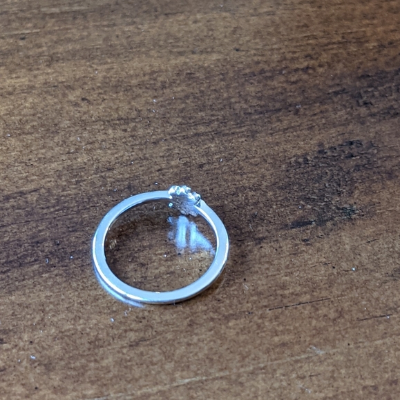 Sterling silver flower ring - Picture 11 of 12